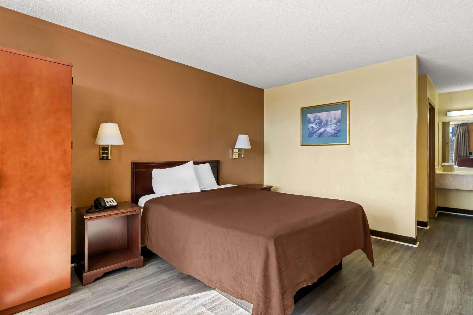Rodeway Inn Monroe Kültér fotó