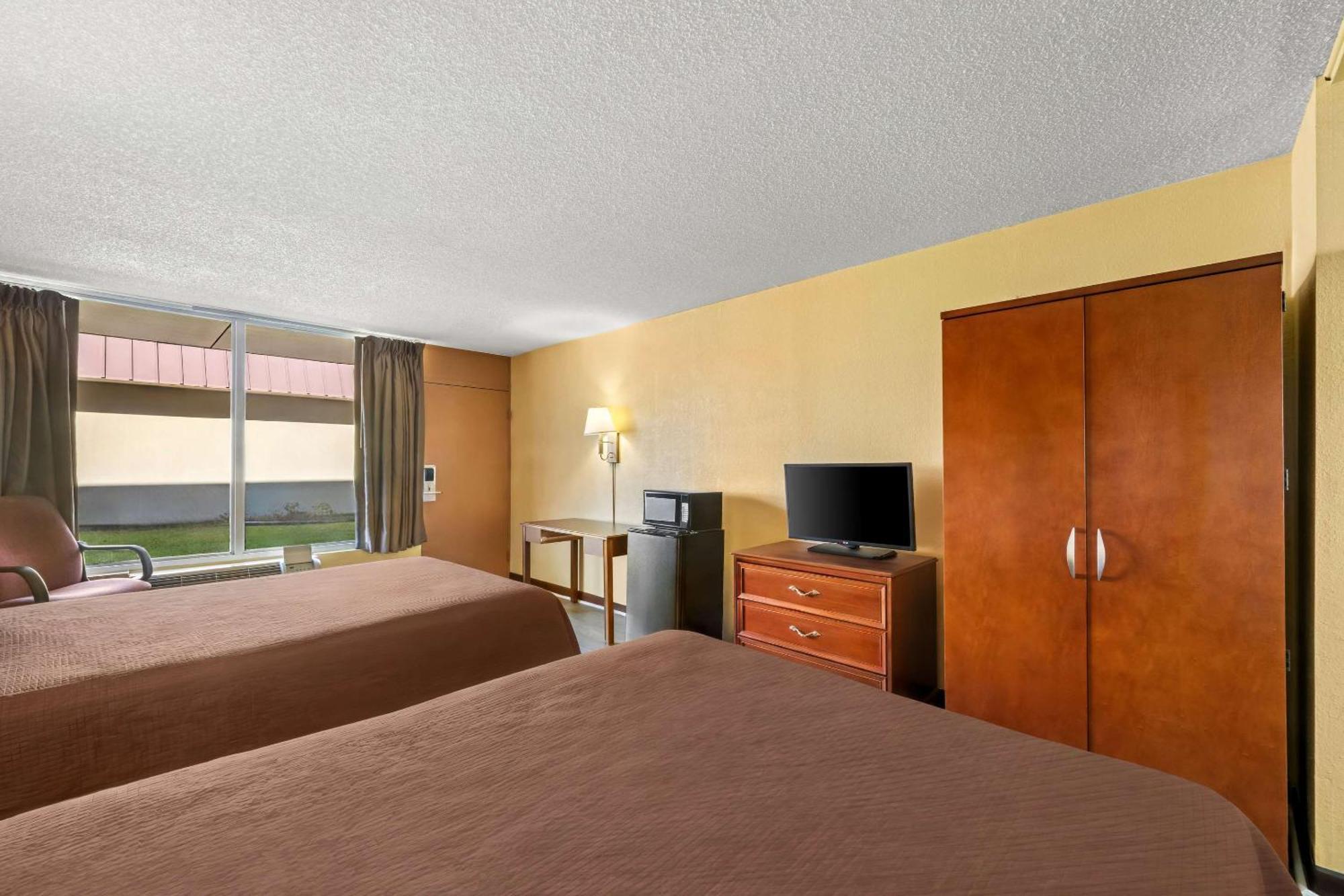 Rodeway Inn Monroe Kültér fotó