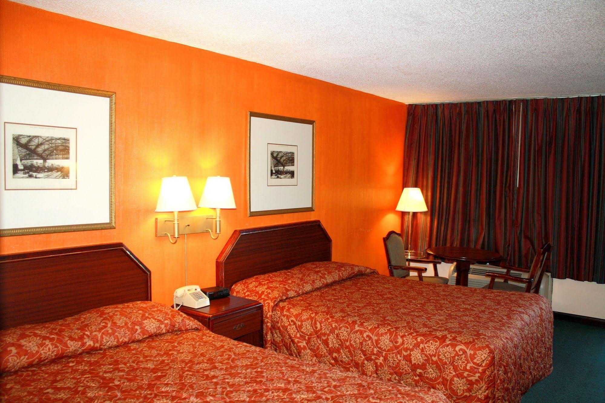 Rodeway Inn Monroe Kültér fotó