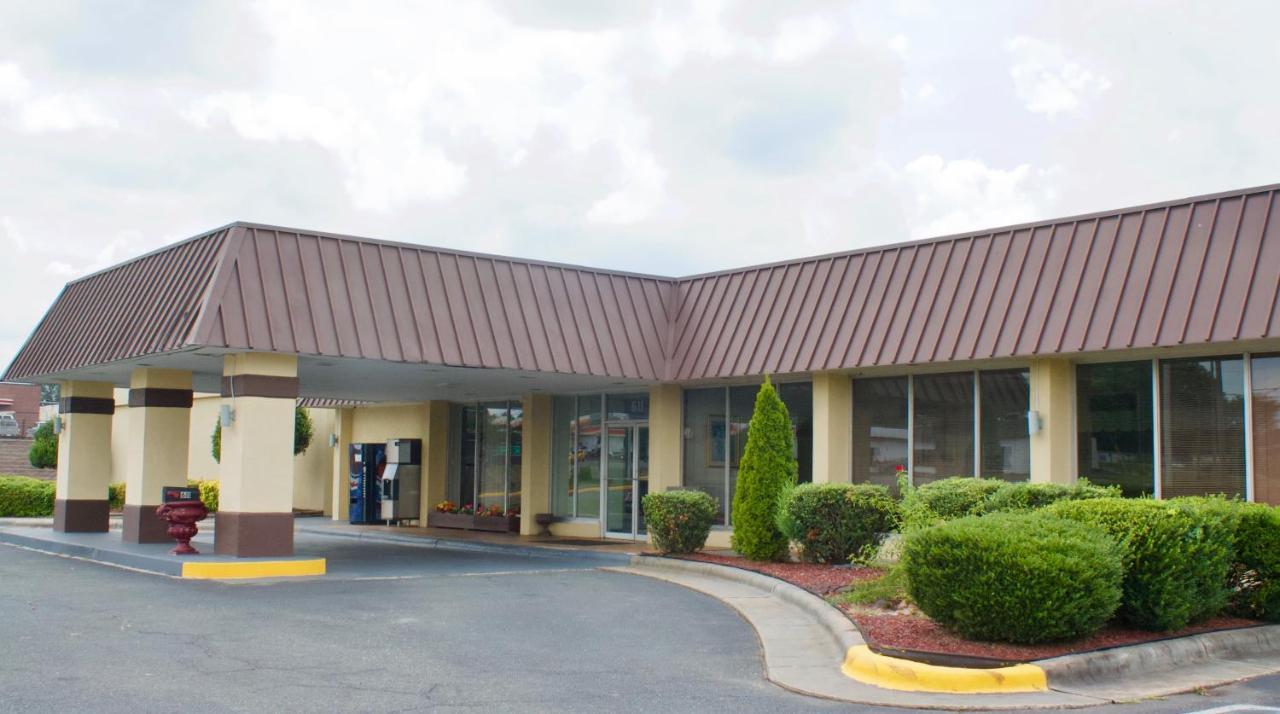 Rodeway Inn Monroe Kültér fotó